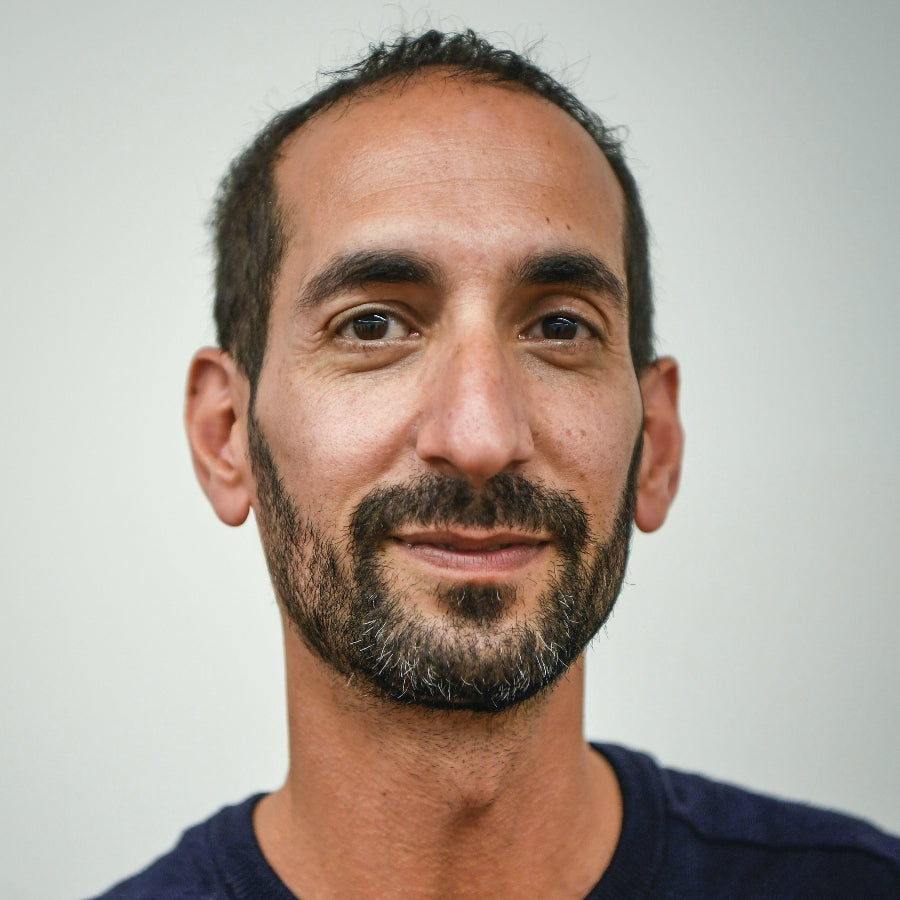 איל שוורץ, מטפל בכאב כרוני עם נסיון של עשרים וחמש שנים